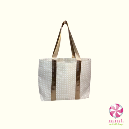 Champagne Bungalow Tote by Mint